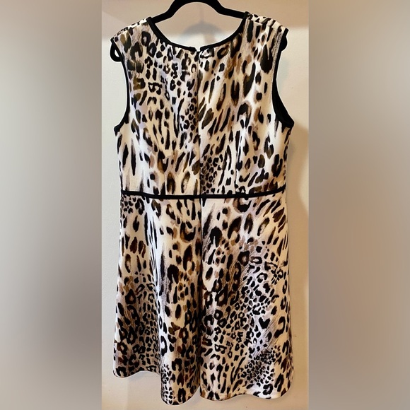 Studio One New York Leopard Print Dress 16W EUC - Picture 2 of 5